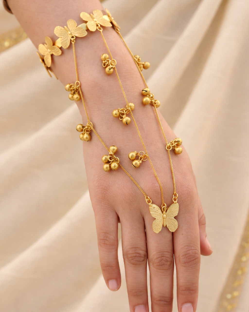 Butterfly Charm Gold Hathphool Bracelet-G352000
