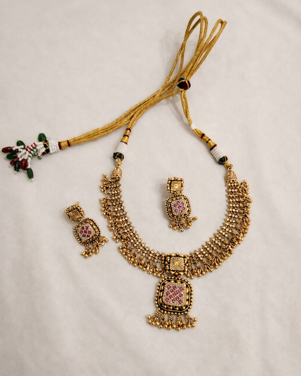 Chandan Belt Chorski Antique Necklace Set-G353700