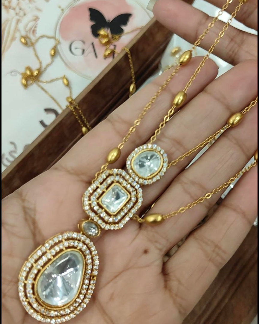Mossointe Two line Pendant set-G752000