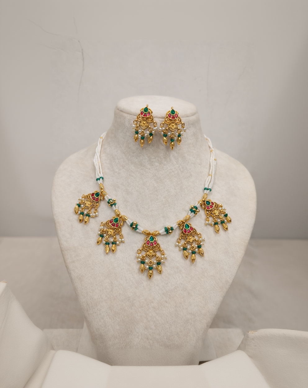 Elegant Gold-Toned Pearl and Kundan Necklace with Earrings-G352300
