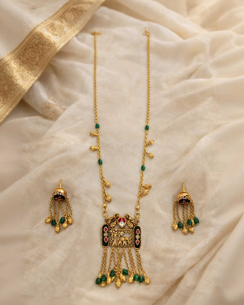 Heritage Inspired Antique Gold Finish Necklace Set-G353800