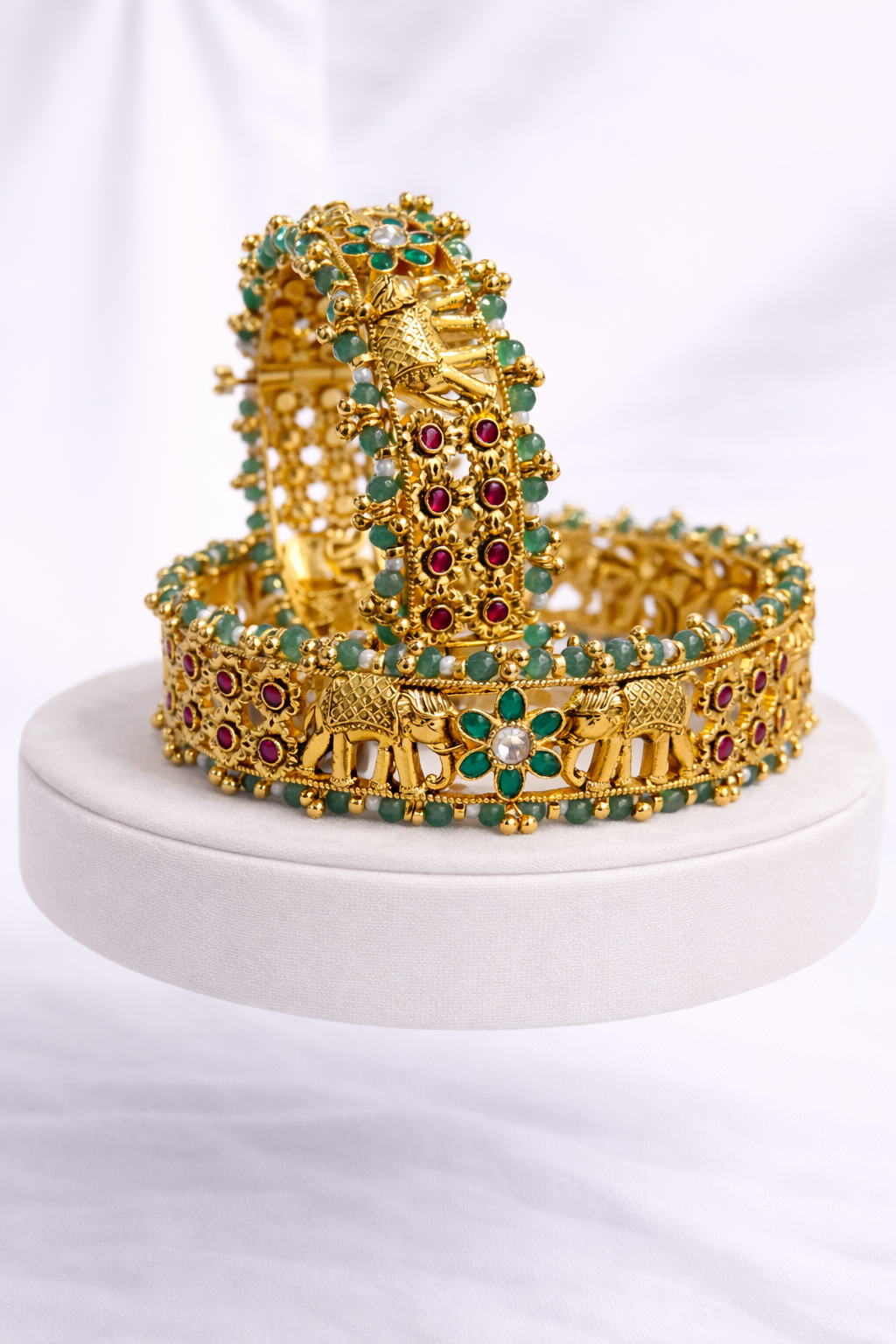 Elephant Motif Antique Gold-Plated Bangle Set(Set of 2)