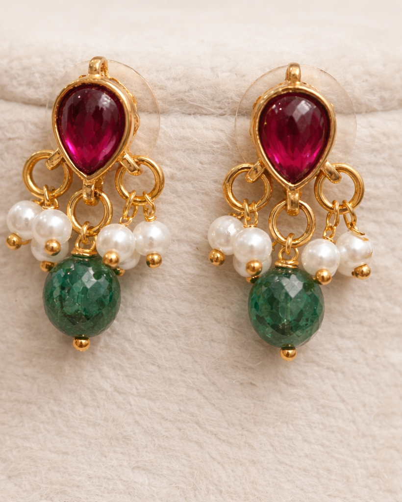 Elegant Invisible Set with Kemp Stones & Pearl Drops-G351100