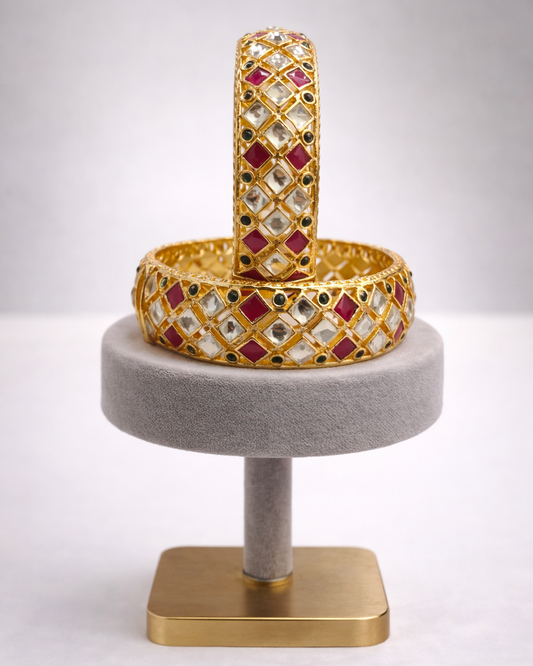 Handcrafte Kundan Polki Bangles(Set of 2)-G357200