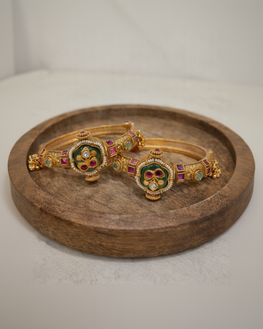 Heritage Bangles Kada(Set of 2)-G352700