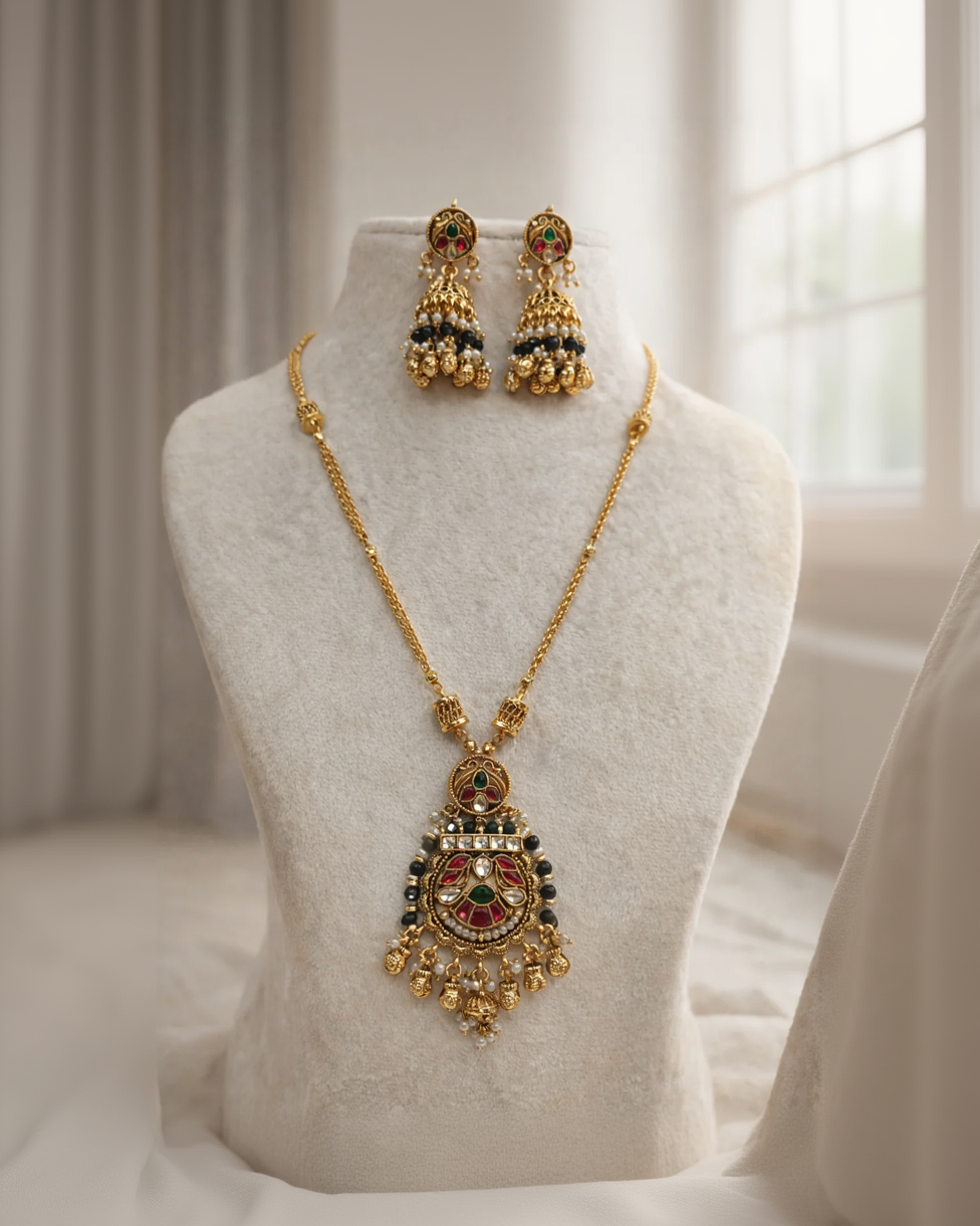 Kundan Gold Plated Chain Pendant Set With Earring-G352700
