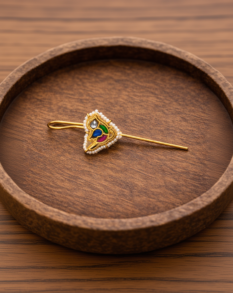 Pachi Kundan Jadav Parot Needle Ear Cuffs-G35700
