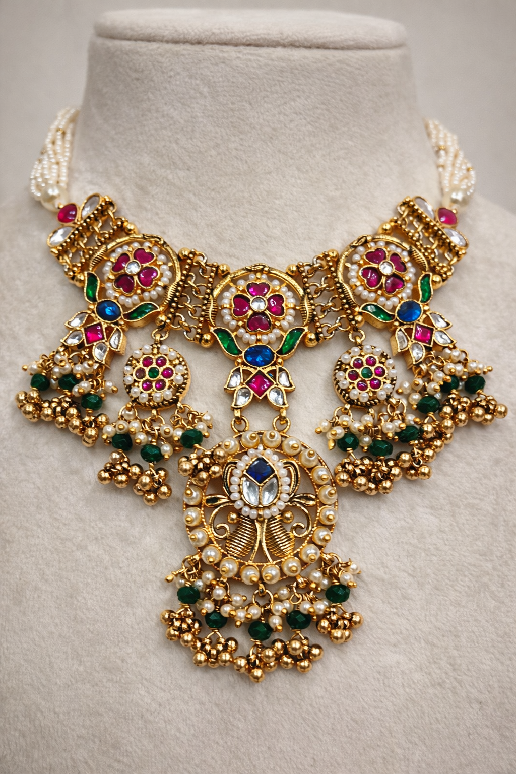 Heirloom Jadau Style Gold-Plated Necklace with Pearls