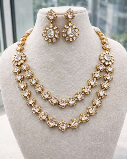 Handcrafted Traditional Kundan Jewellery Set-G356100