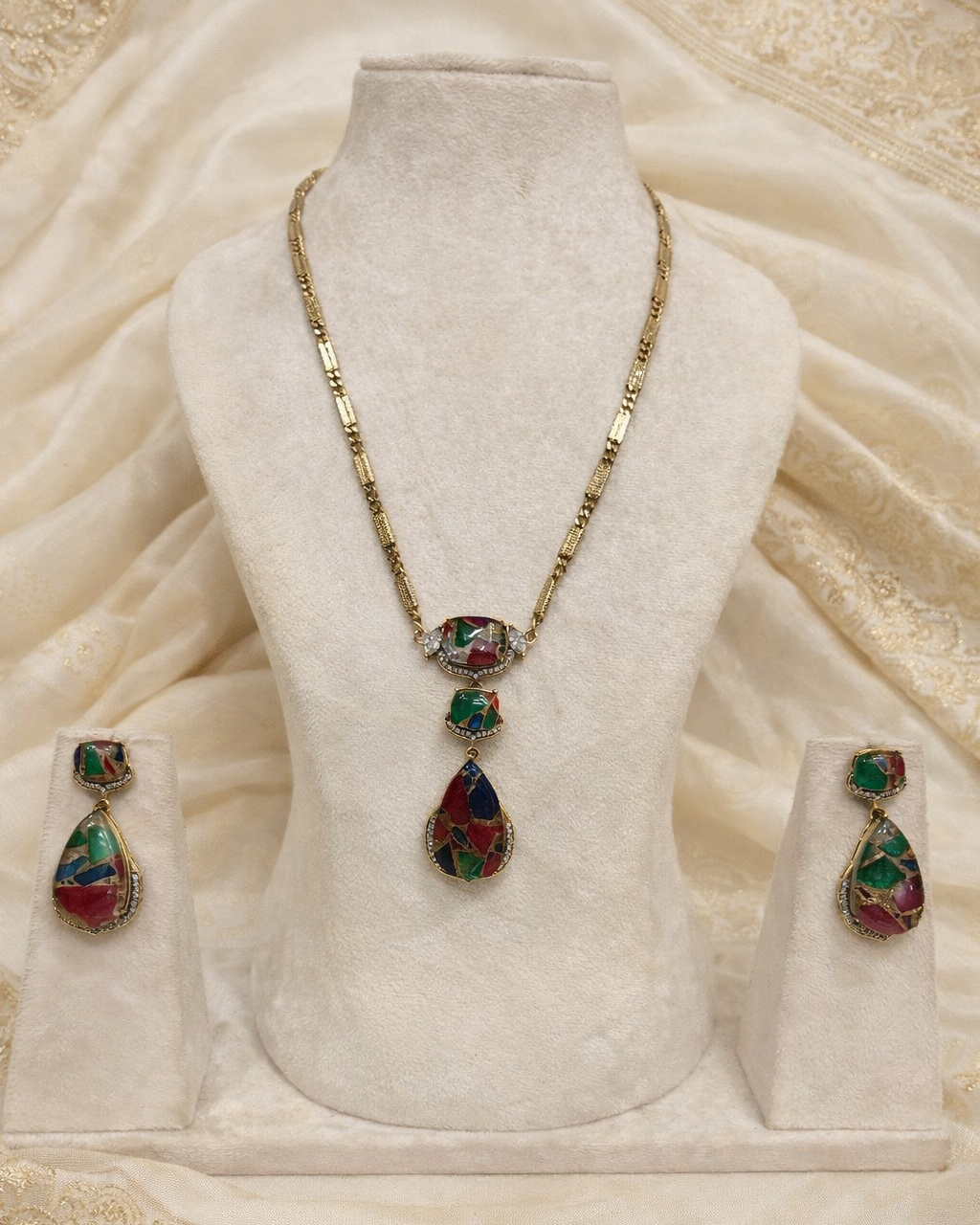 Marbled Black Stone Gold-Tone Pendant Set-G751800