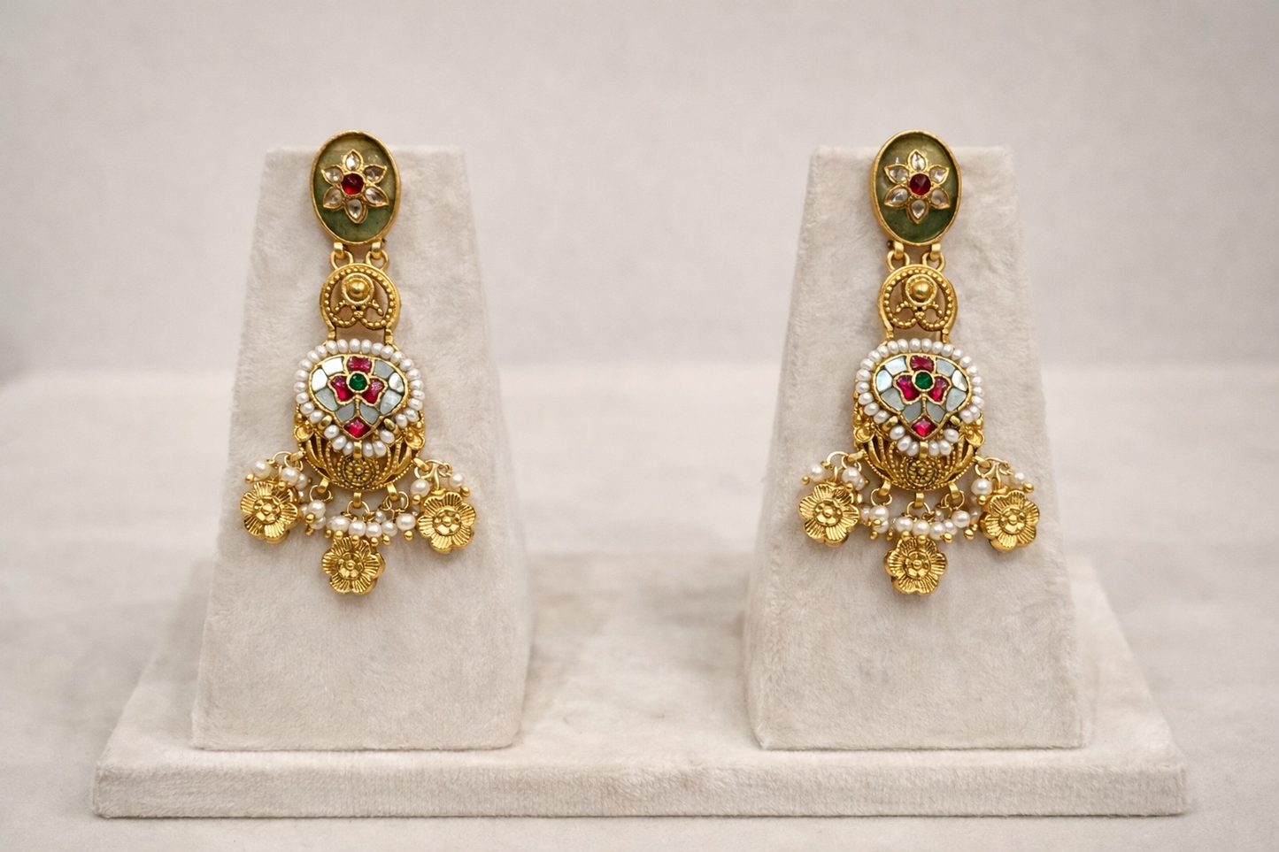 Handcrafted Luxury Kundan Polki Jewellery Set - Perfect for Weddings