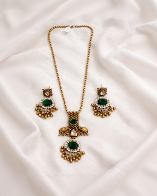 Emerald Elegance" Elephant Motif Gold-Toned Pendent Set-G351500
