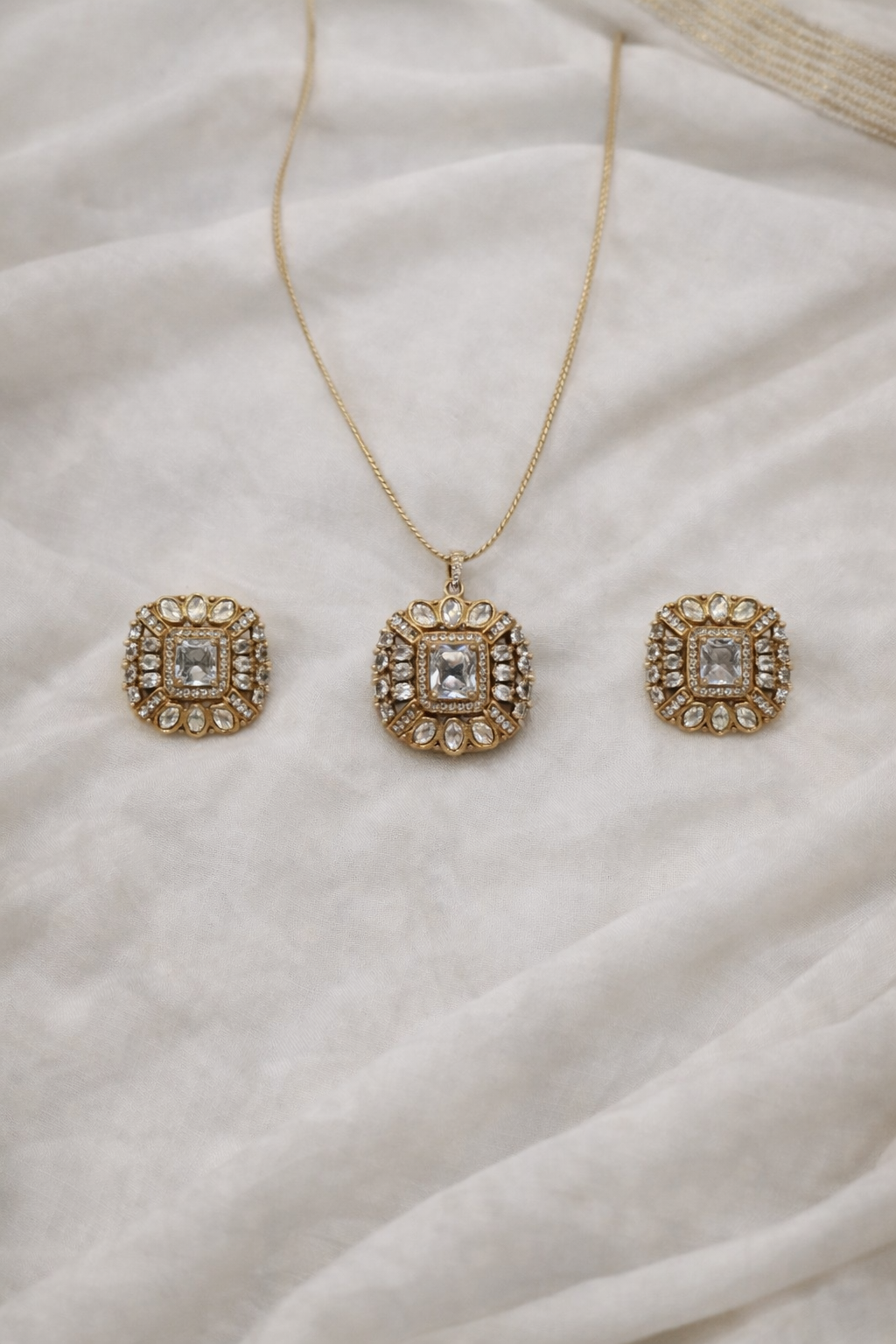 Square Mossonite Pendent Set-G351300