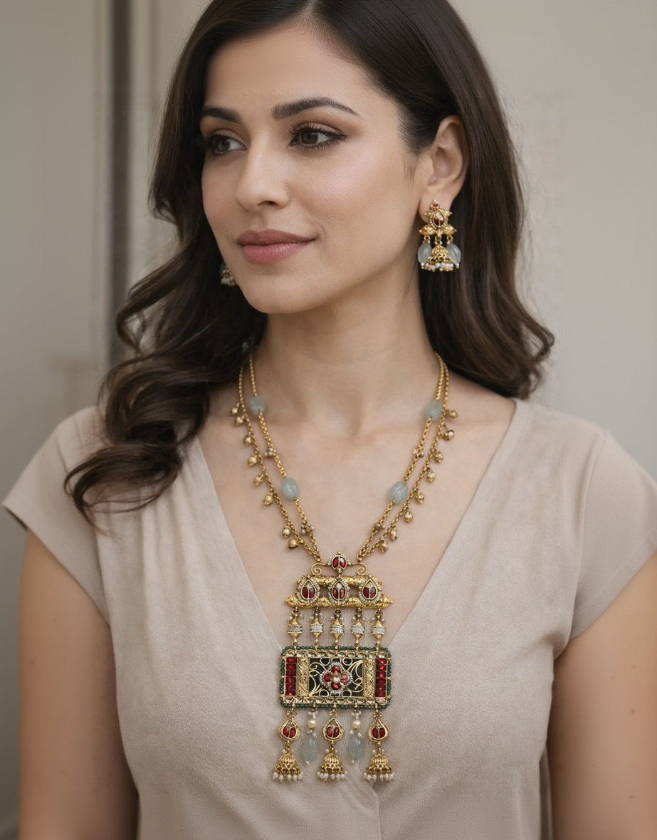 Antique Jadau Kundan Pendant Chain With Earings-G355400