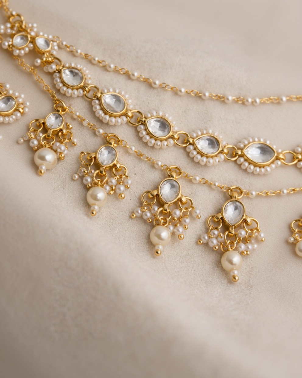 Gold-Toned Kundan & Pearl Ear Chains(Set of 2)-G352800