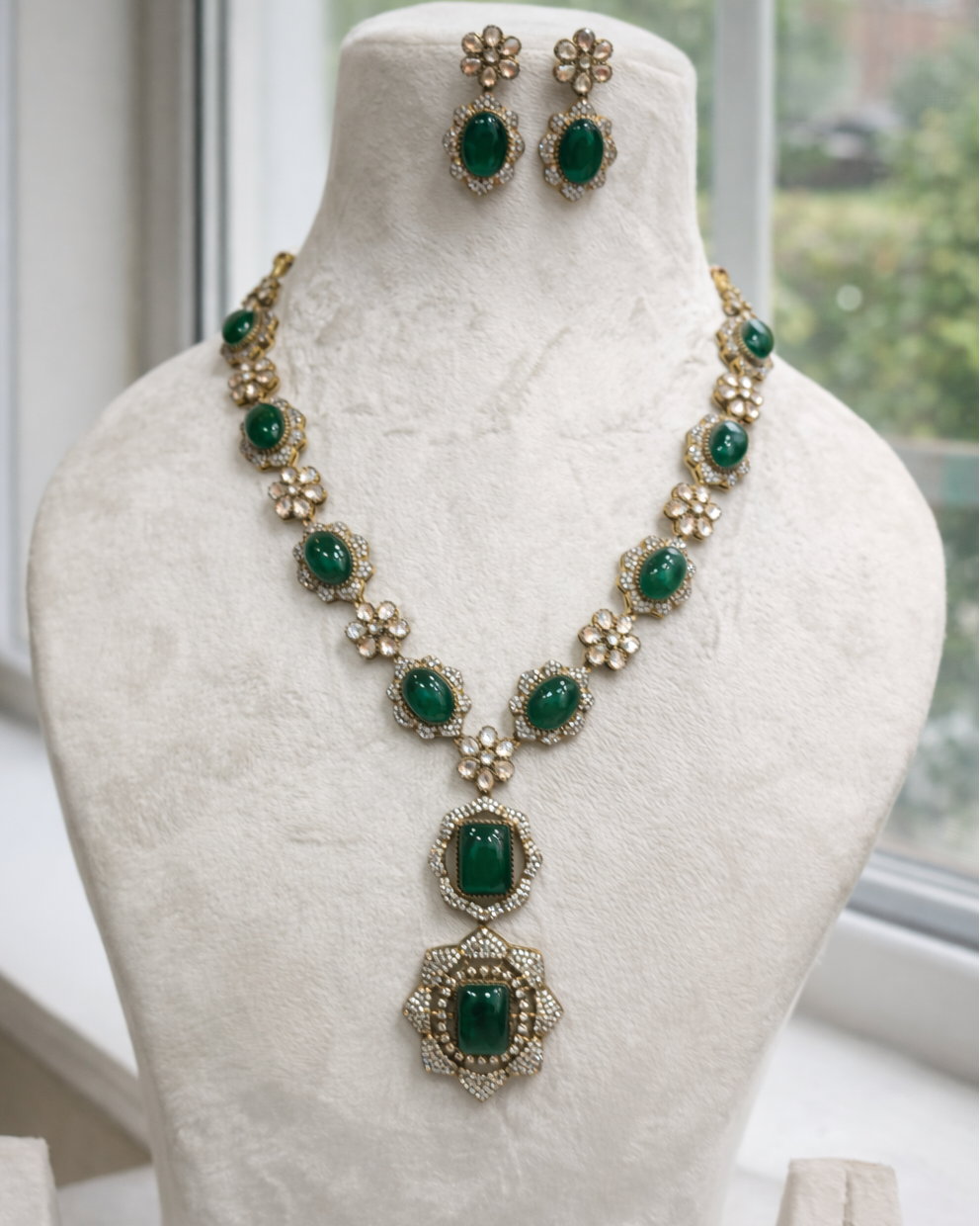 Emerald & Kundan Polki Gold Finish Necklace Set-G3510800