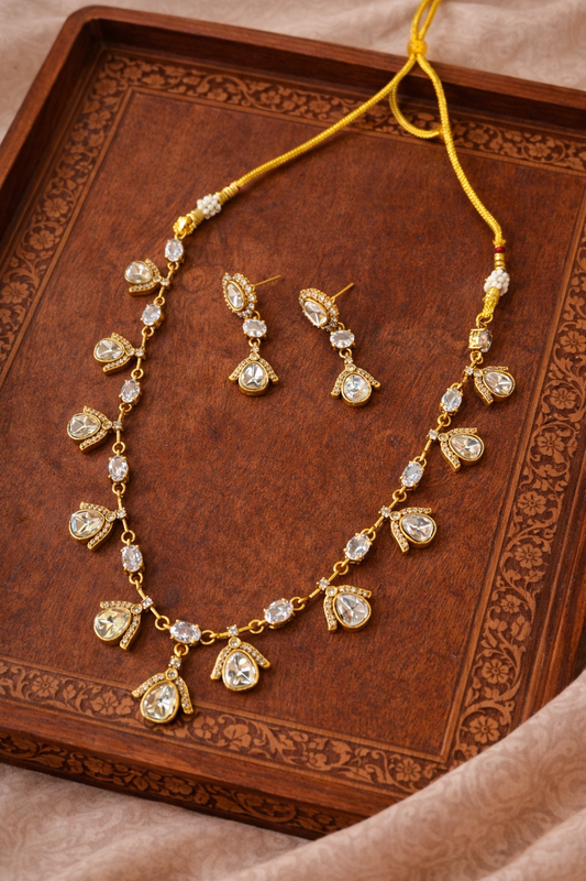 Mossointe Small Necklace set