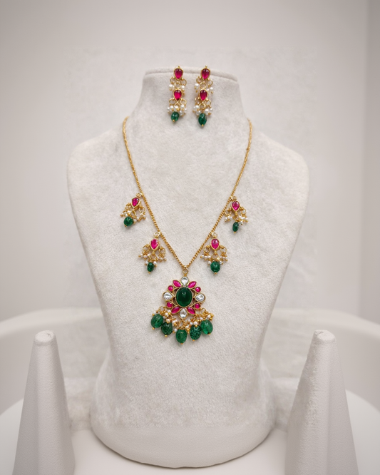 Teardrop Kundan Jadau Invisible Necklace-G351300