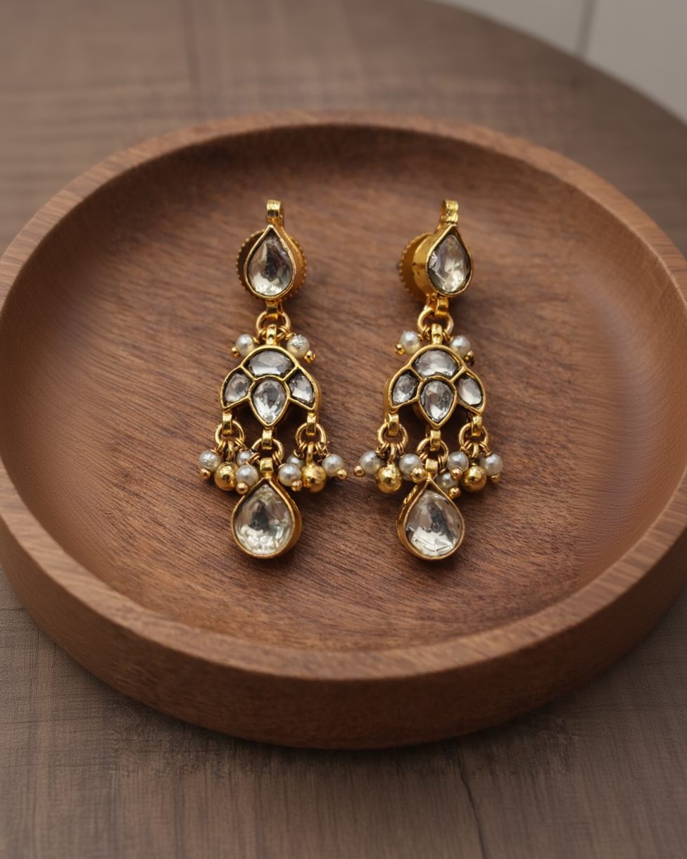 Kundan Polki & Pearl Gold-Plated Pendant Set-G351800
