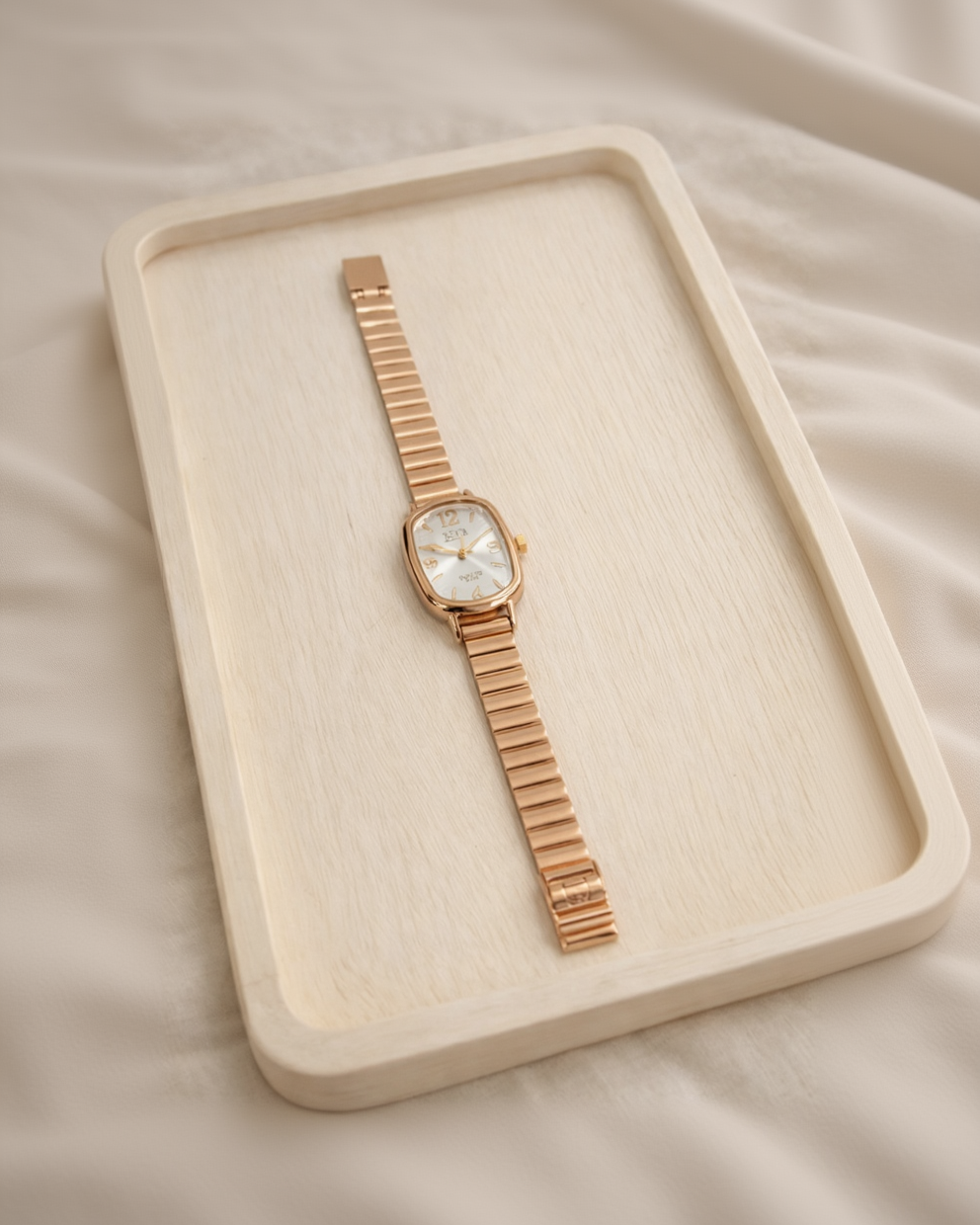 Stainless steel Gold Square Watch-G351000