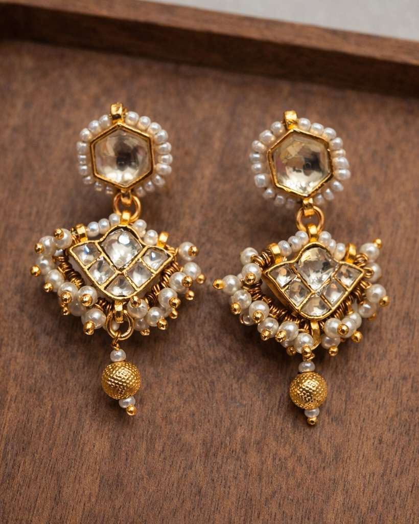 Exquisite Kundan Polki & Pearl Pendant Set-G352000