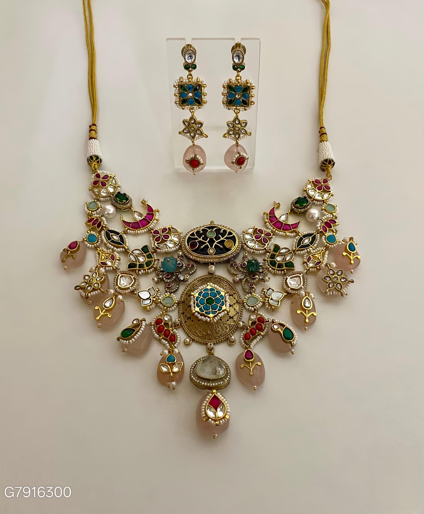 Handcrafted Pachi Kundan Necklace Set -G3516100