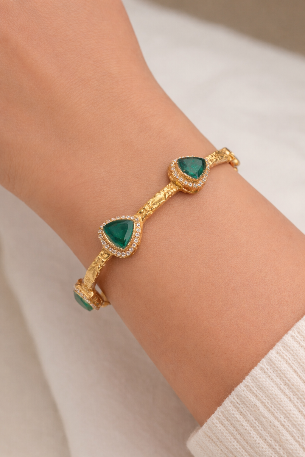 Emerald Green Stone & Gold Plated Bracelet (Set of 1)-G353400
