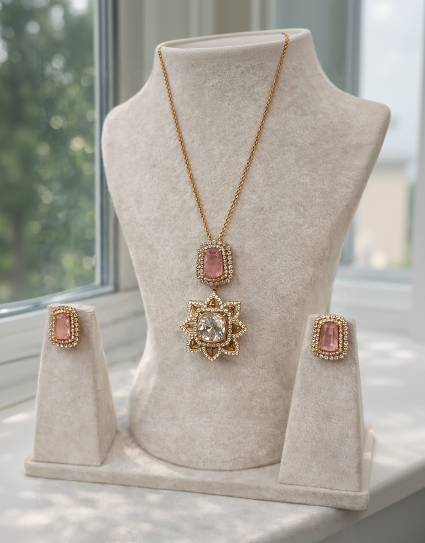 Emerald Green Mossonite Pendant Set-G753100