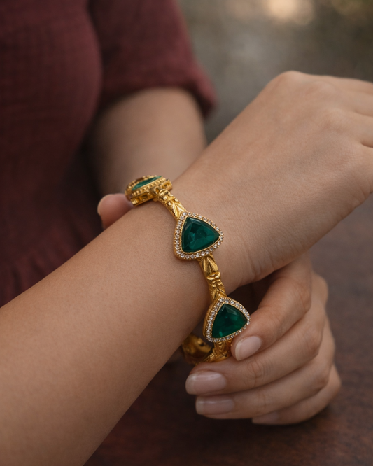 Green Onyx and Diamond Accent Bangle Bracelet Kada-G353400