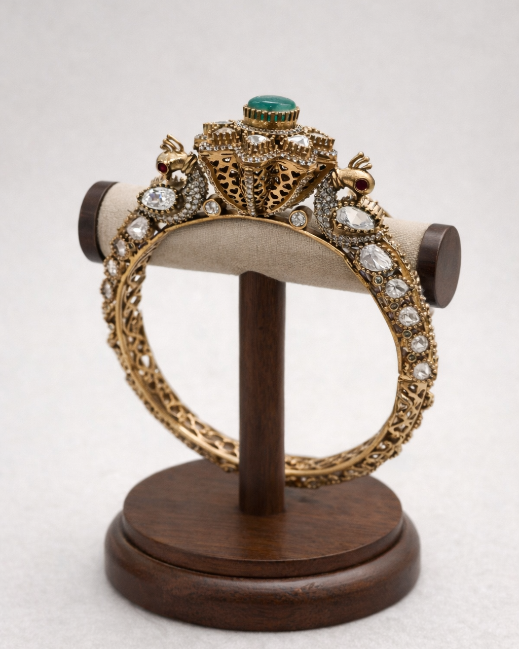 Peacock Mossonite Openable Kada Bangle