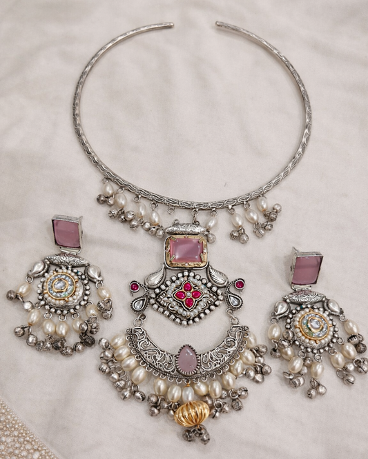 Oxidized Silver Pink Stone and Pearl Choker Hasli Set-G351800