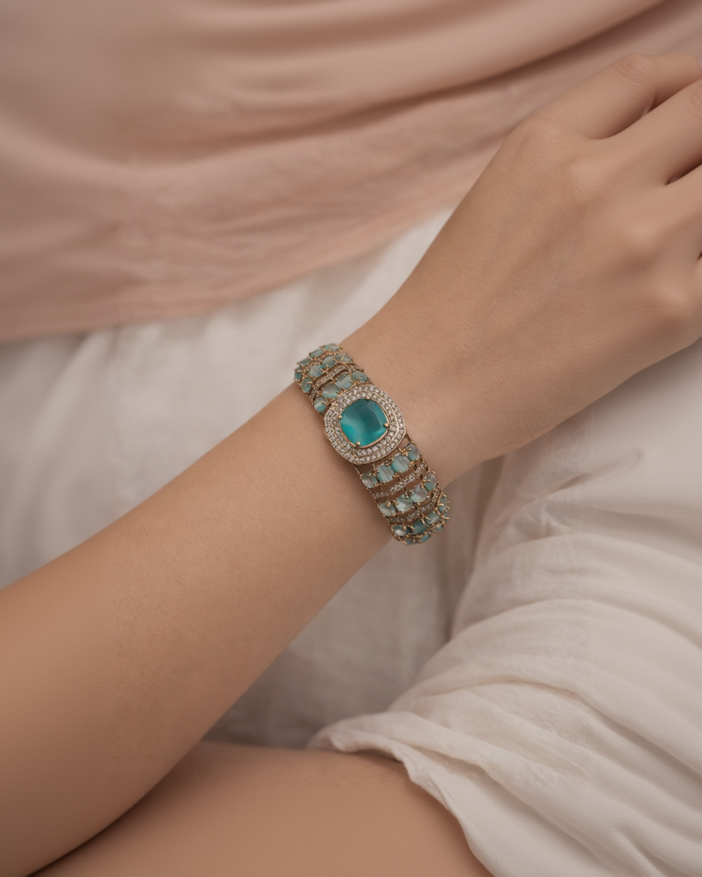 The Aquamarine Empress Bangle Bracelet-G351300