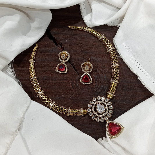 VICTORIAN HASLI NECKLACE