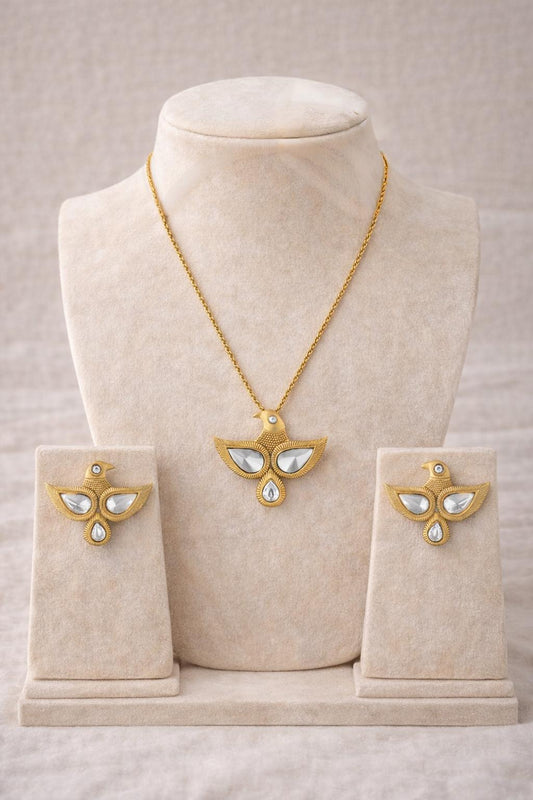 Eagle Stylish Pendant set