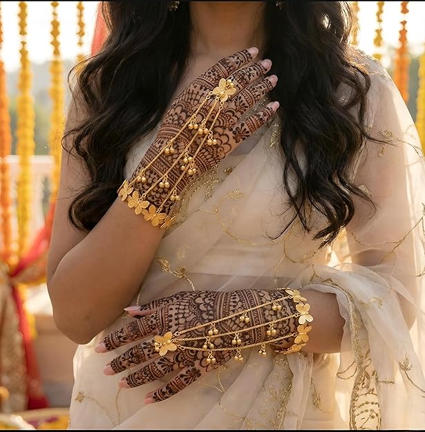 Butterfly Charm Gold Hathphool Bracelet