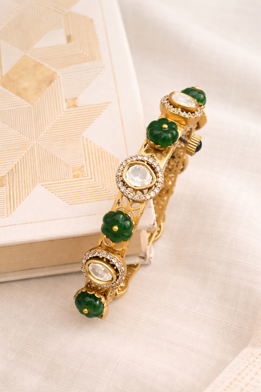 Emerald Floral Kundan Gold Bracelet — Adjustable Statement Kada