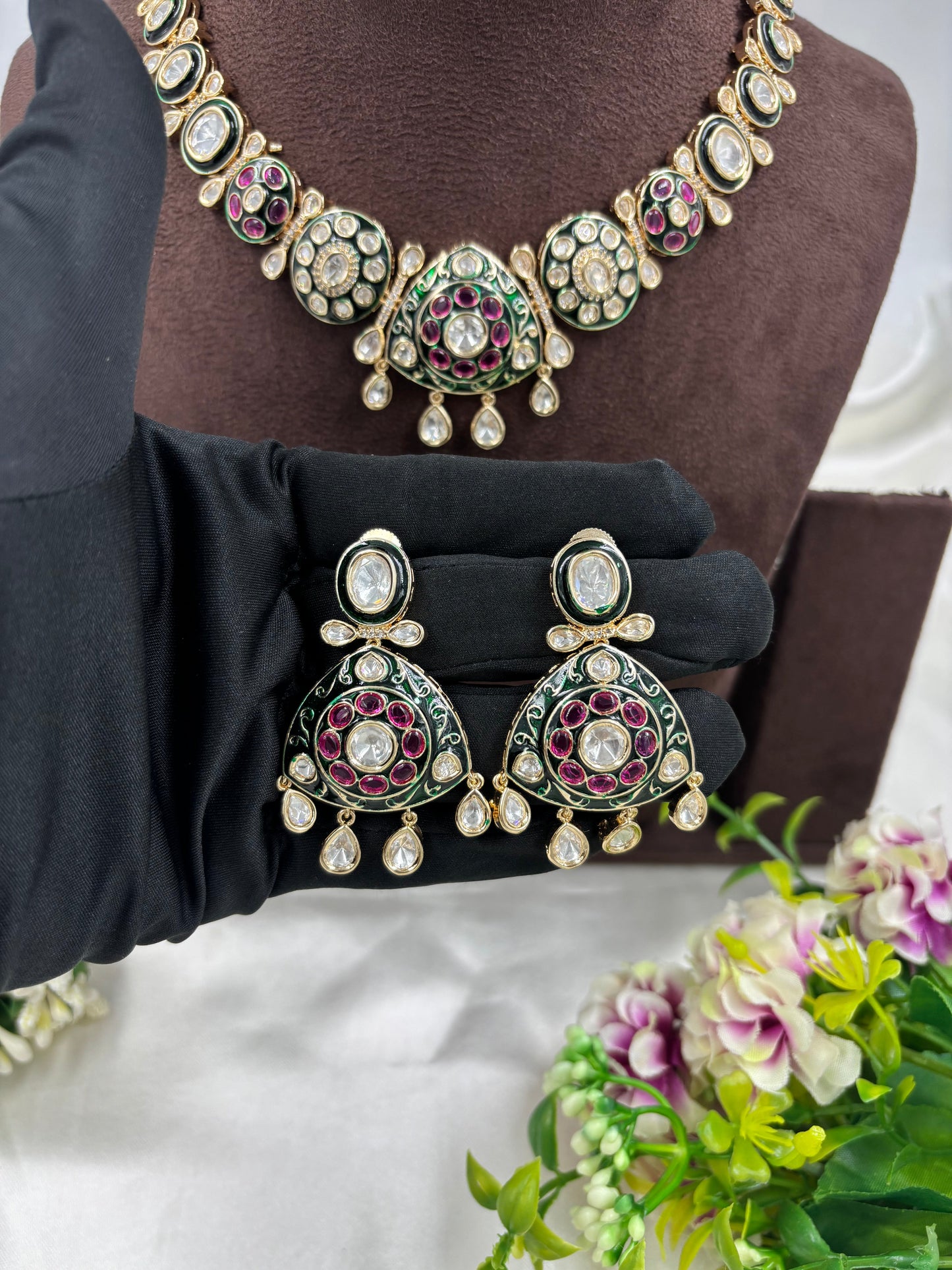 KAVYA KUNDAN PREMIUM MOISSANITE NECKLACE