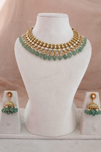 Chandan Short Choker Set