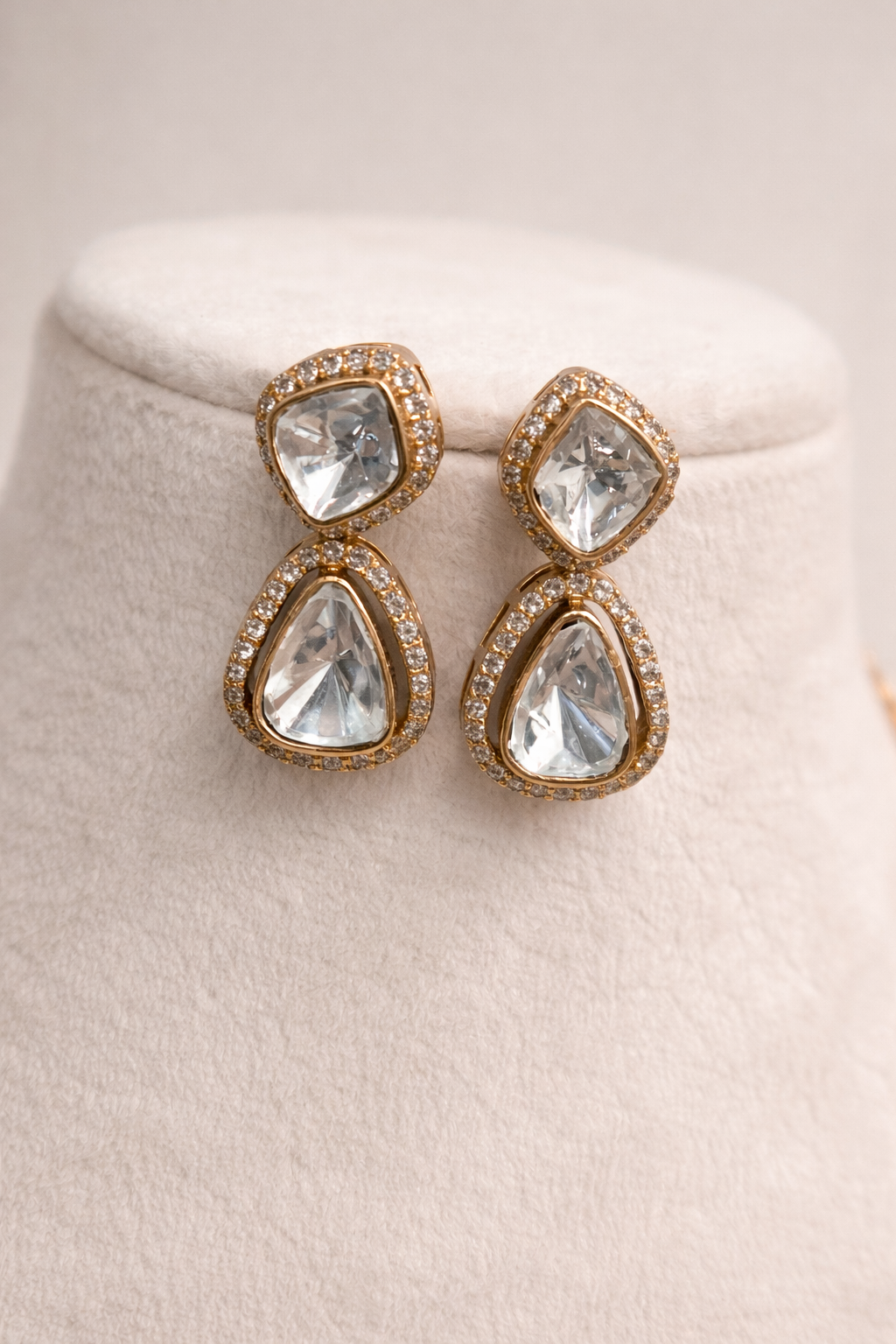 Round Mossinite Droping Style Haasli