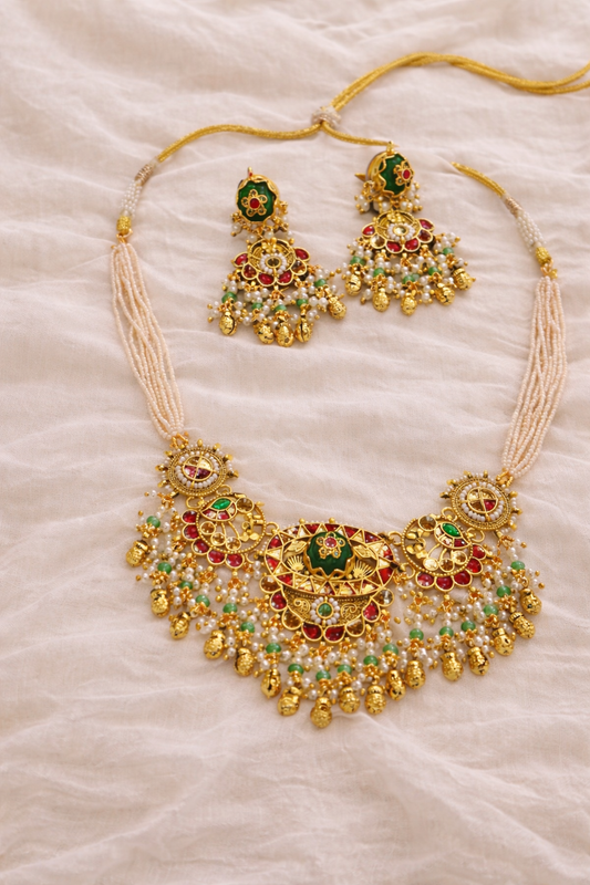 SIYA Heritage Necklace set