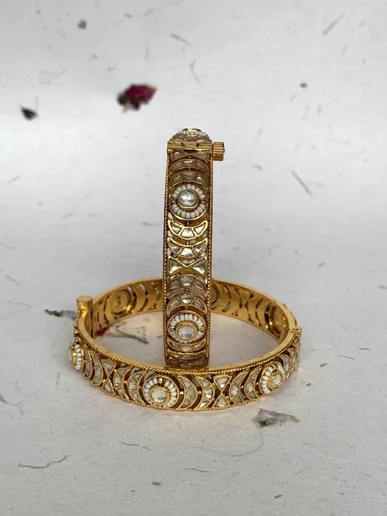Gold Plated White Kundan Polki Bangles