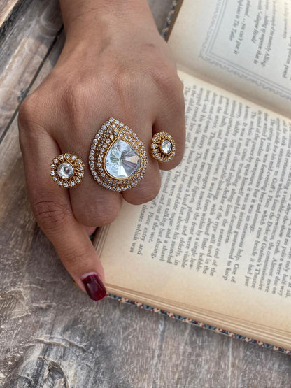 Mossainite Triangle Two Finger Ring