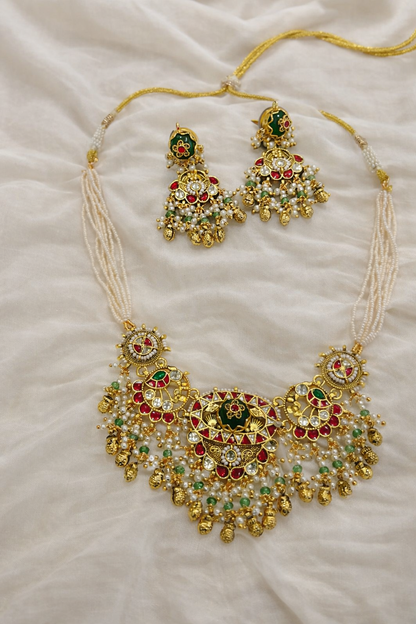 SIYA Heritage Necklace set