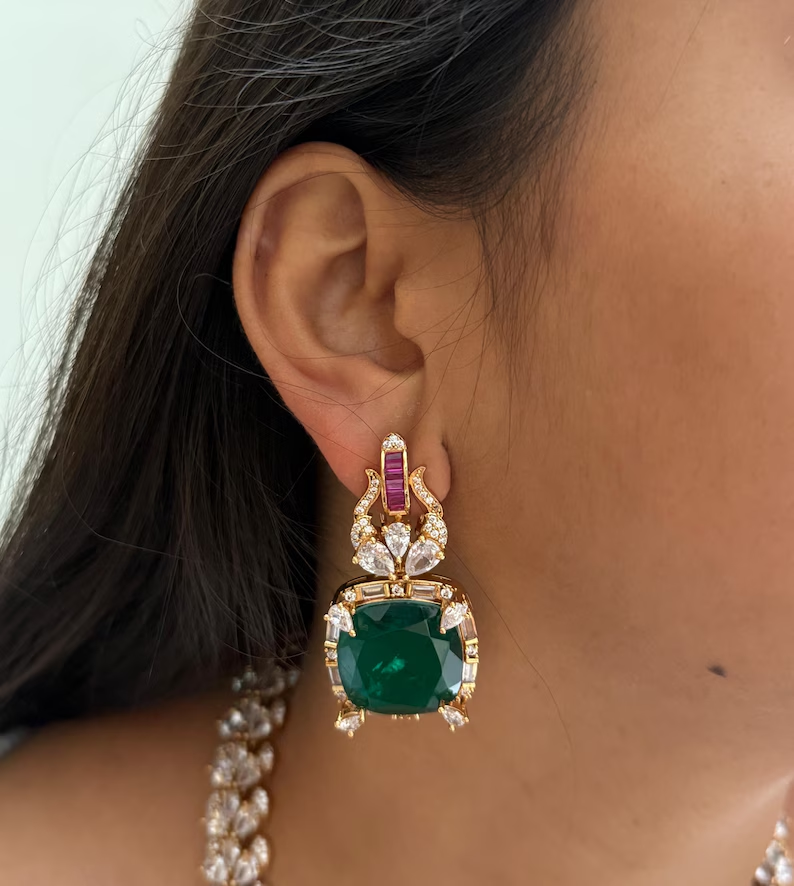 Royal Emerald Designer Diamond Necklace