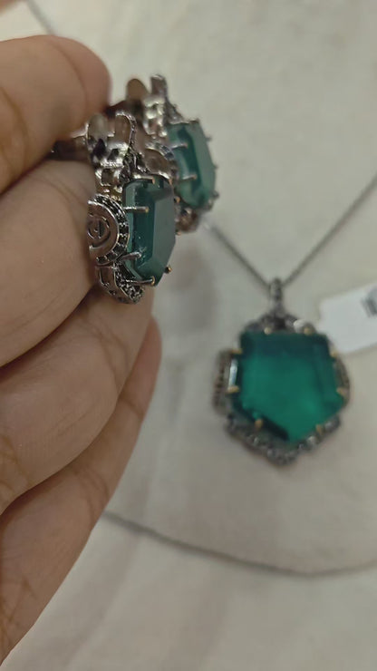 Dark Emrald Pendant Set-G752100