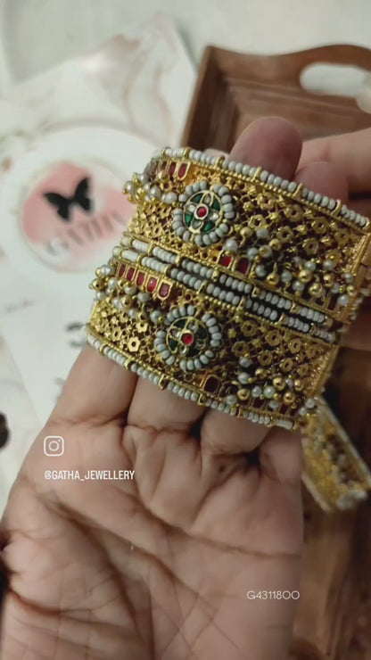 Pachhi Kundan Jadau Bangles(Set of 2)-G7511800
