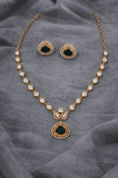 Emerald & Uncut Mossonite Necklace Set