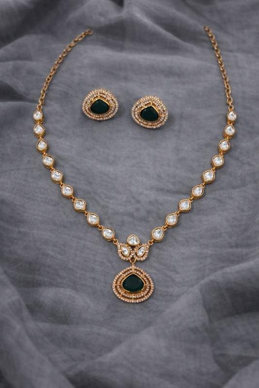 Emerald & Uncut Mossonite Necklace Set