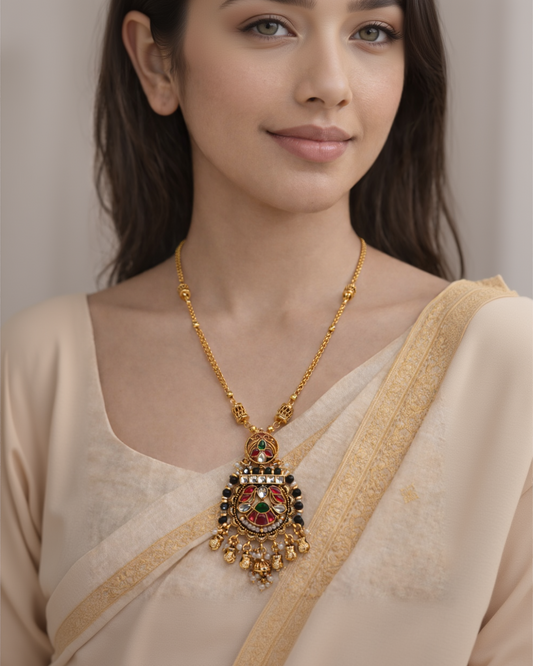 Kundan Gold Plated Chain Pendant Set With Earring-G352700