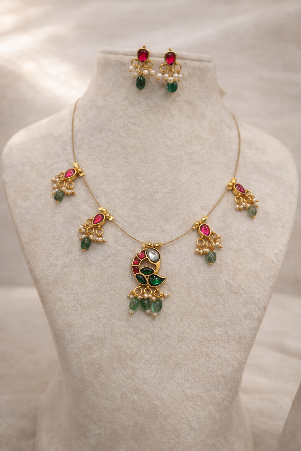 Beautiful Peacock Kundan Jadau Invisible Necklace Set